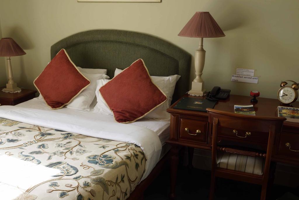 Victoria House Hotel Cape Town Exterior photo